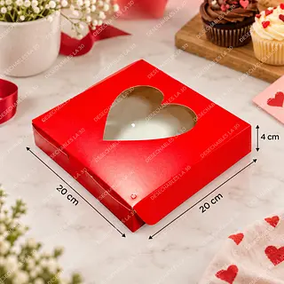 Caja Roja Con Ventana De Corazón 20x20x4 Cm
